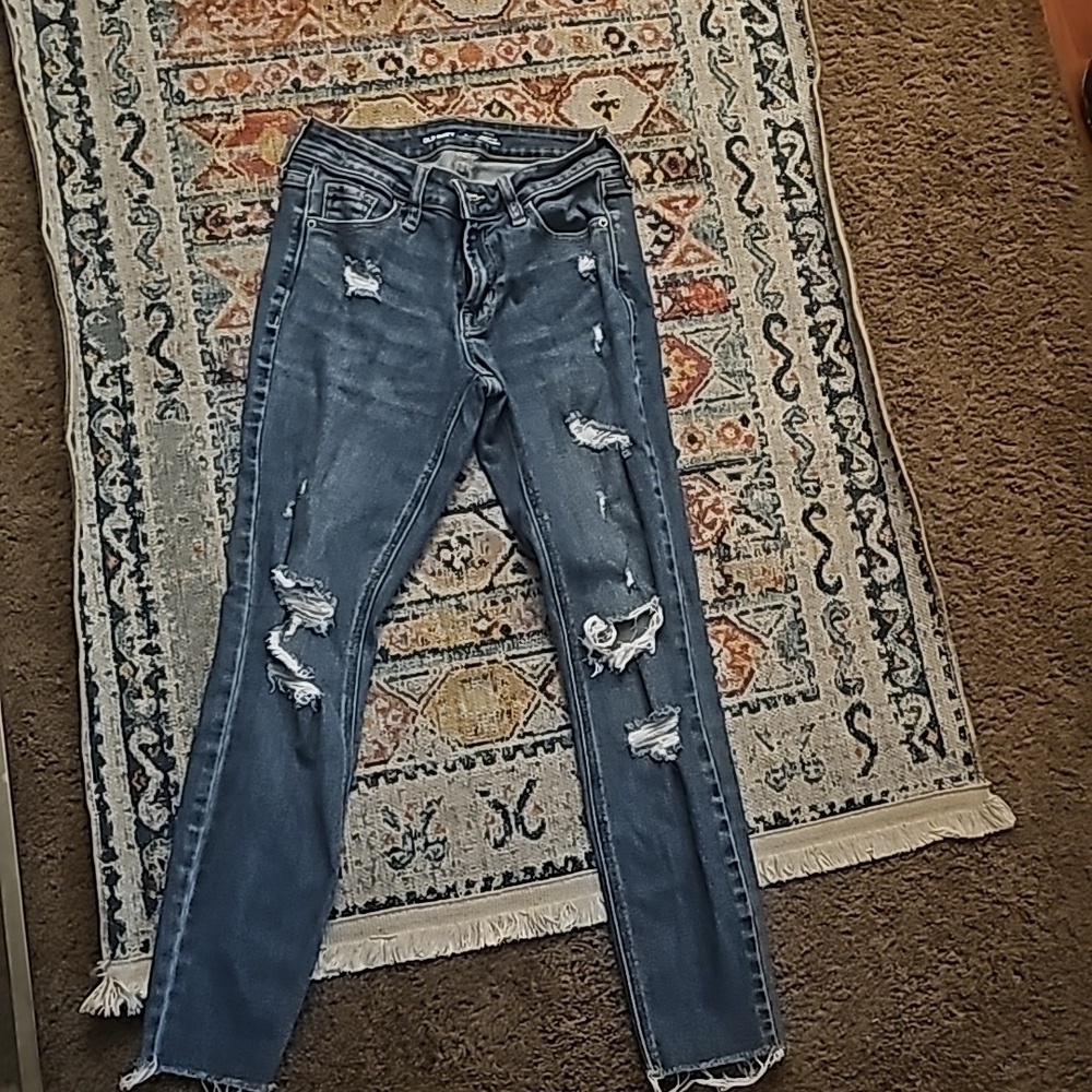 Blue denim Old Navy Rockstar super skinny jeans size 0
